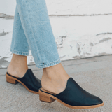 The Venetian Mule - Leather - Black - Women's - Women - Black - Soludos -