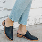 The Venetian Mule - Leather - Black - Women's - Women - Black - Soludos -