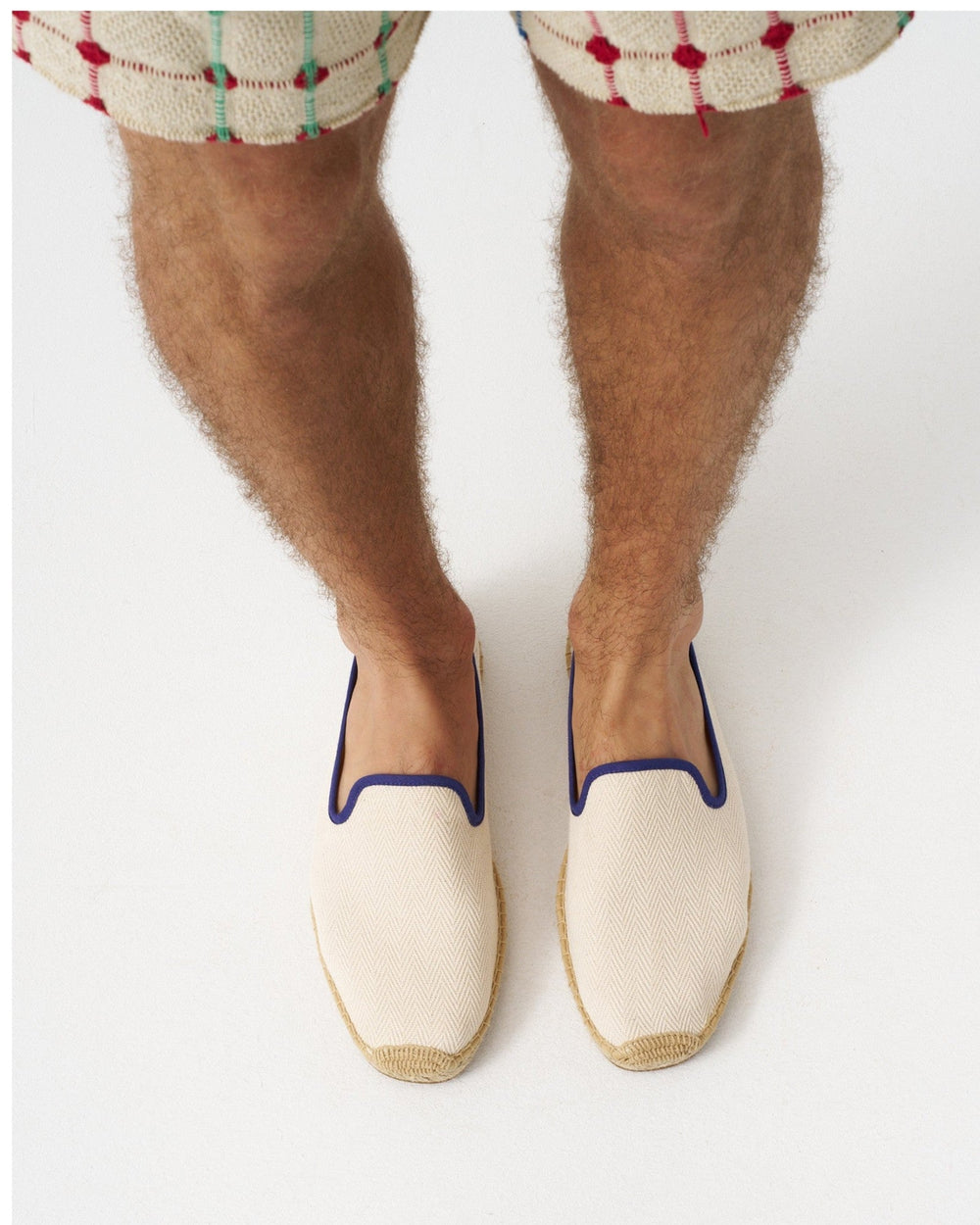 The Smoking Slipper - Contrast Piping - Ivory / Dark Blue - Men's - Men's Espadrilles - Ivory / Dark Blue - Soludos - 