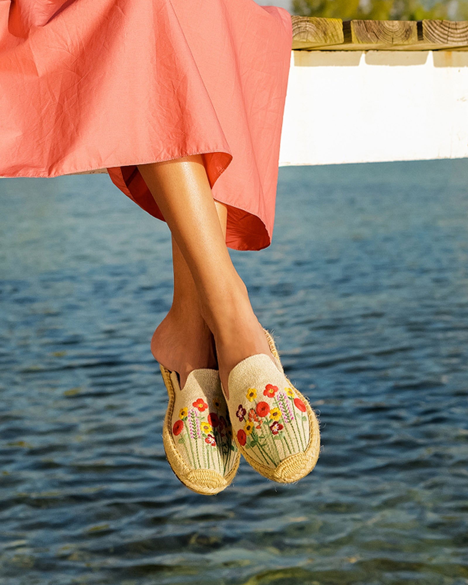 Womens_Espadrilles_The Smoking Mule_Embroidery_Natural Undyed - Summer Flowers - Women's Espadrilles - Natural Undyed - Summer Flowers - Soludos - 