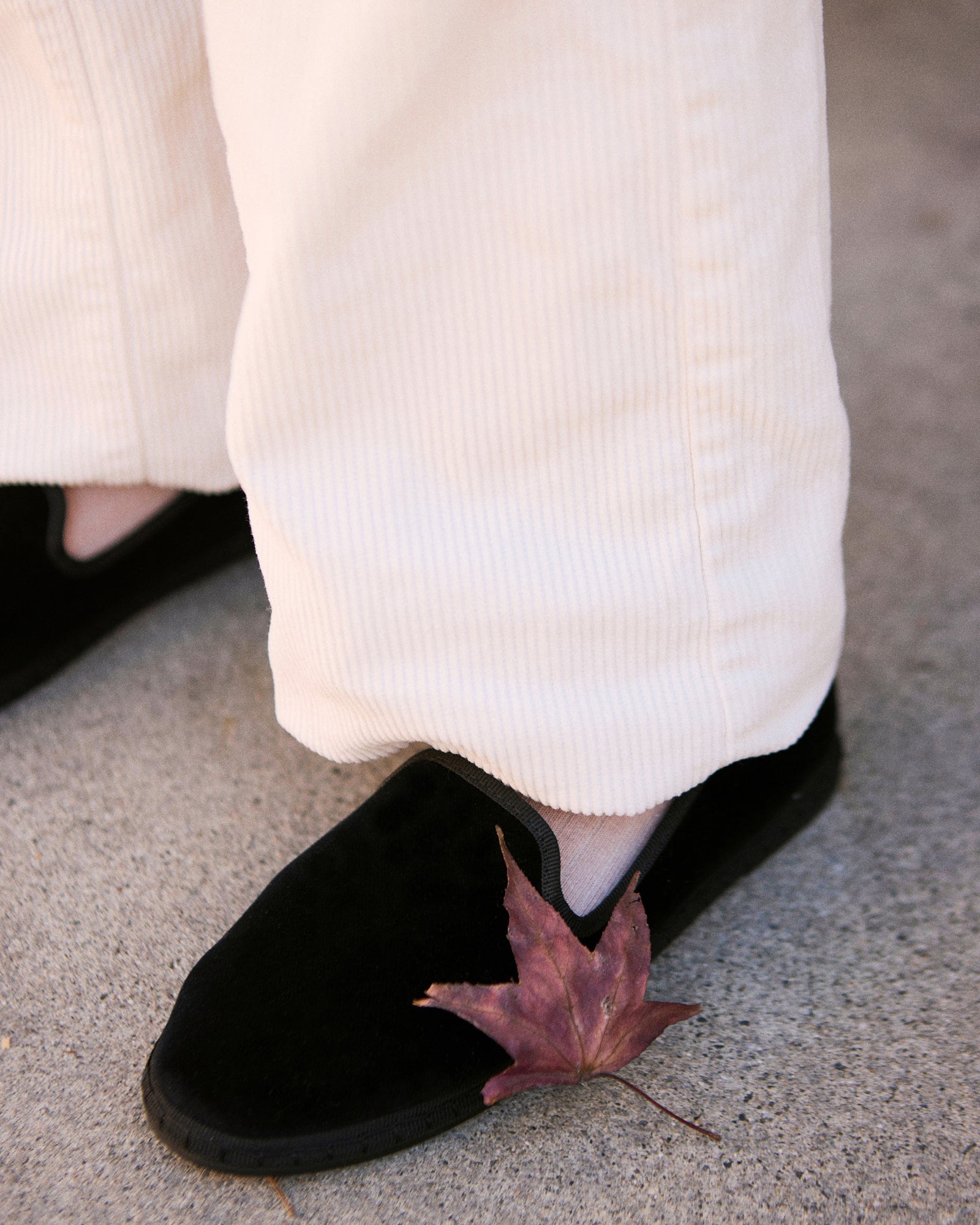 Women's Venetian Flat | Velvet | Midnight Black - Women's Espadrilles - Midnight Black - Soludos - 