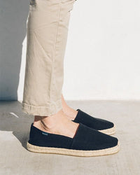 The Original Dali - Herringbone - Black - Men's - Men's Espadrilles - Black - Soludos -
